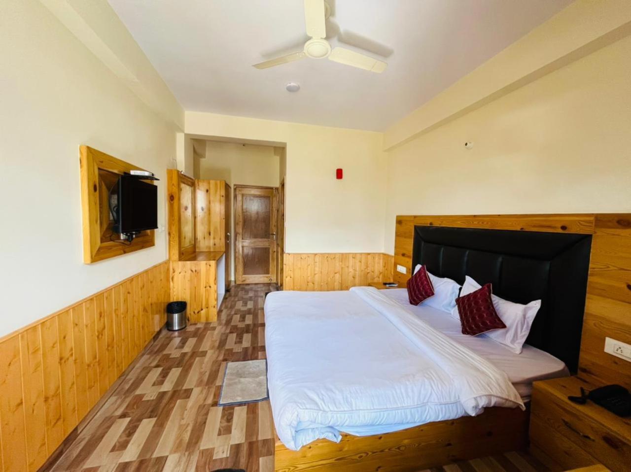 Anchal Residency Homestay Manali (Himachal Pradesh)
